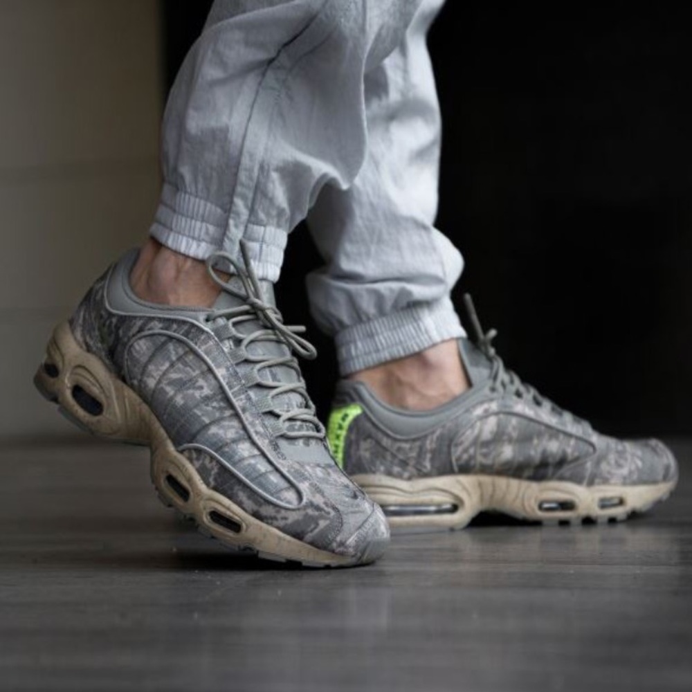 Nike air max tailwind sneakers - Picture 3 of 3